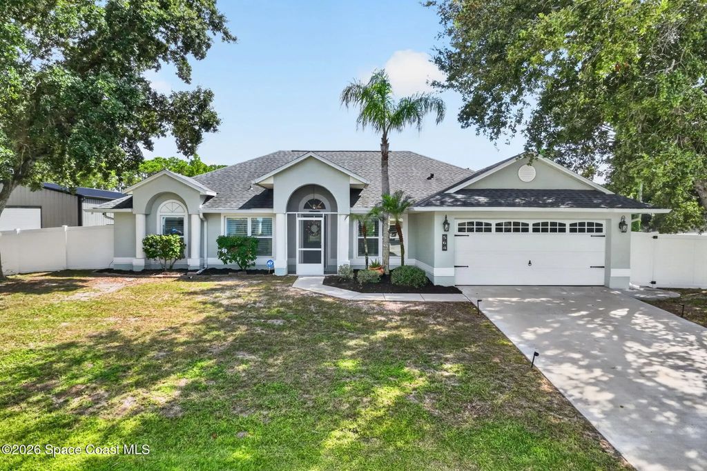 564 Hammond Street Sw, Palm Bay