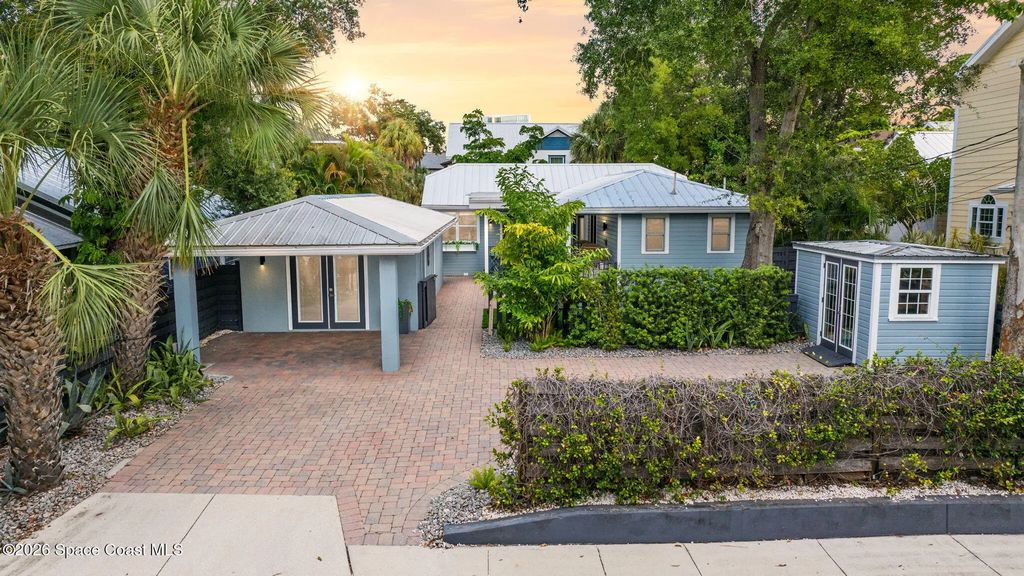 1841 Laurel Street, Sarasota