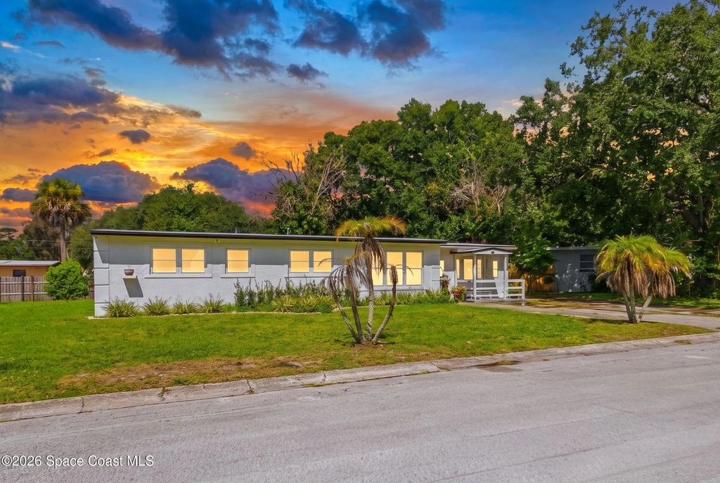 1009 Greenwood Way, Cocoa