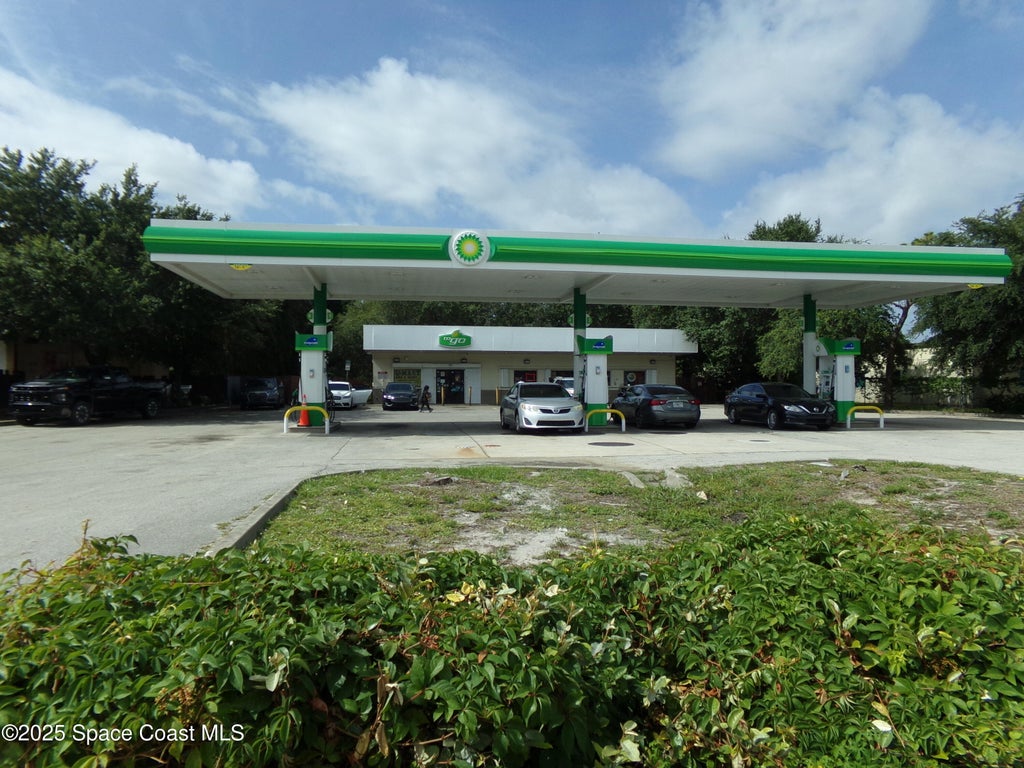 653 E University Boulevard, Melbourne