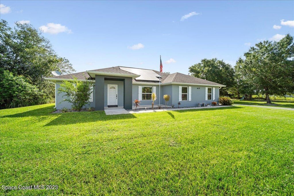 6135 Dixie Way, Mims