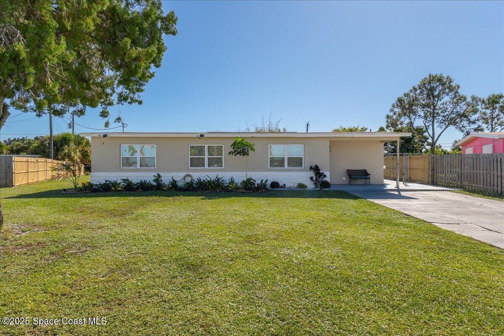 3074 Garden Terrace Ne, Palm Bay