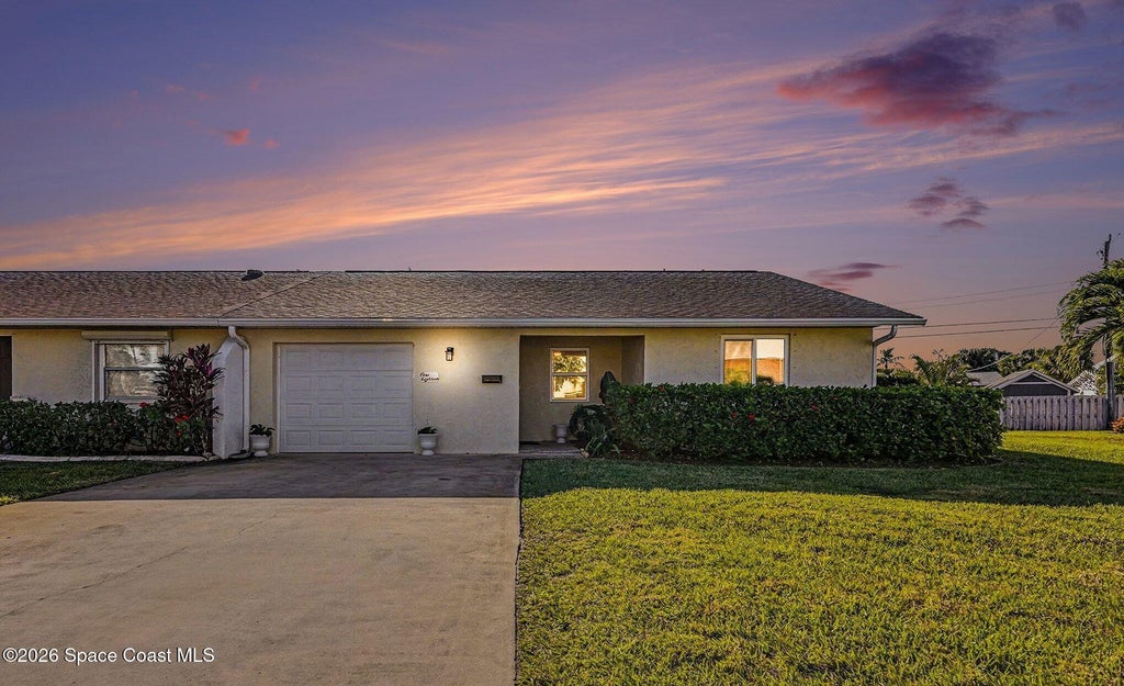 118 Christine Circle, Satellite Beach