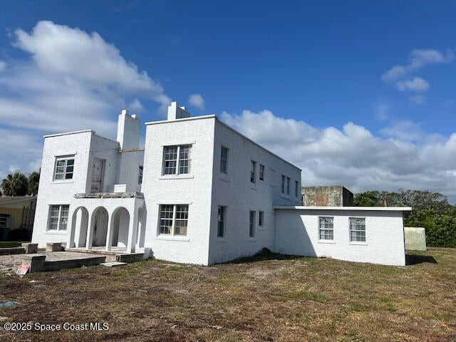 406 Bluff Drive, Melbourne