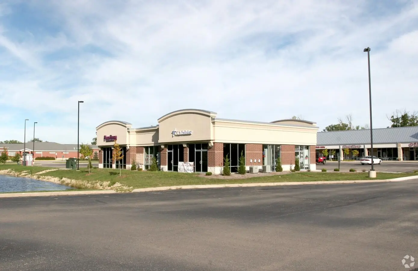 421 W Cottage Grove Road, Cottage Grove