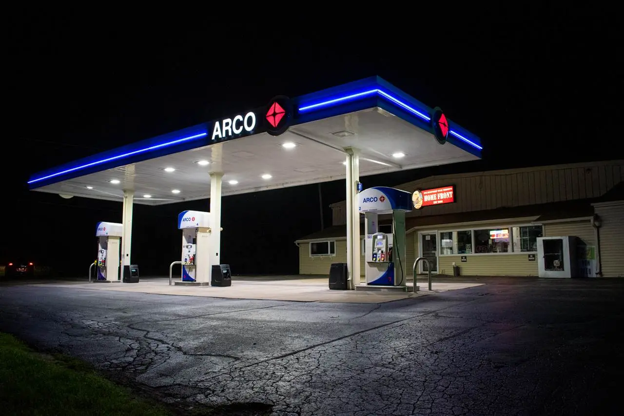 200 Highway 12 And 16, Camp Douglas