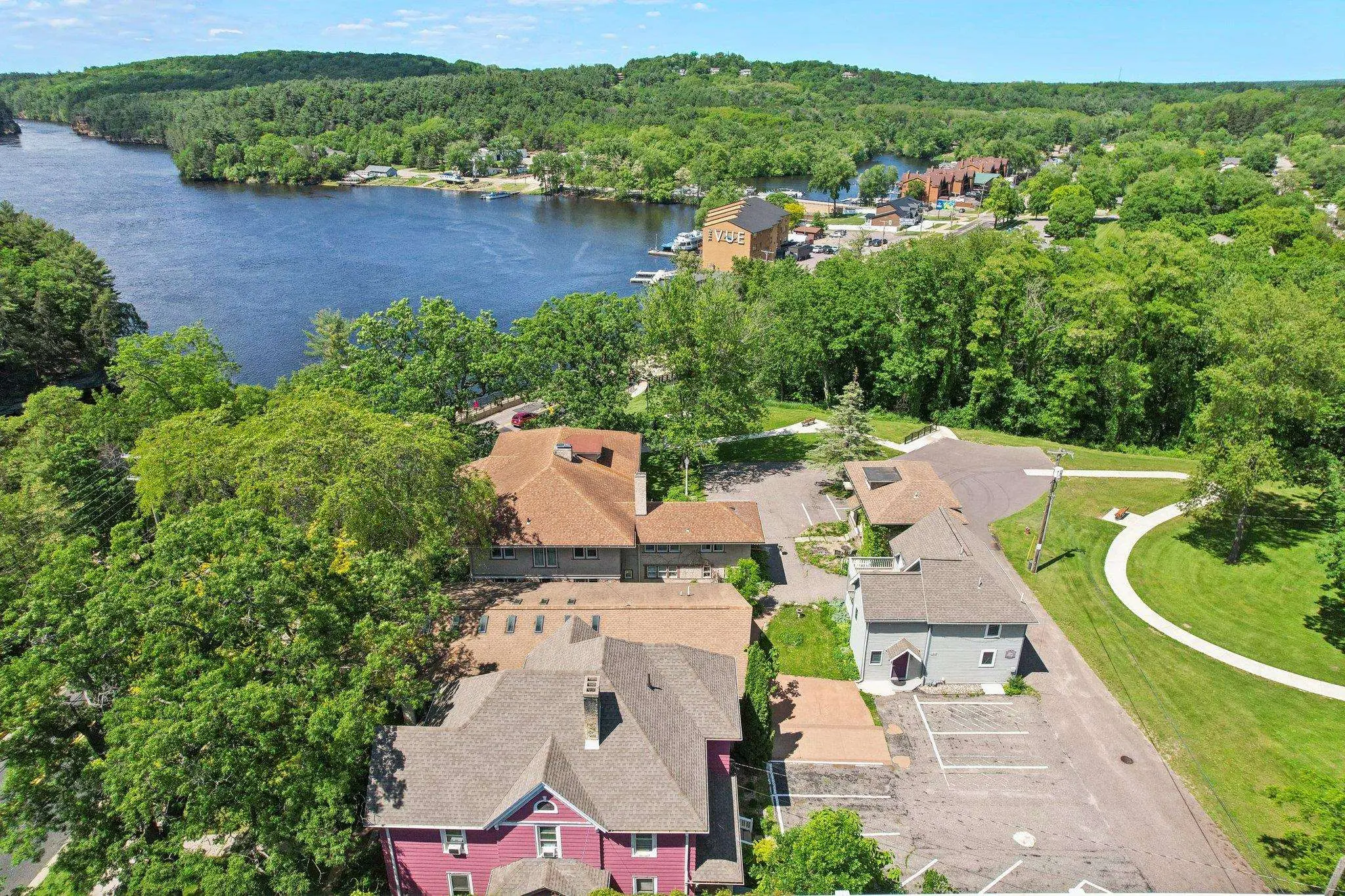 Photo of Listing #1979687