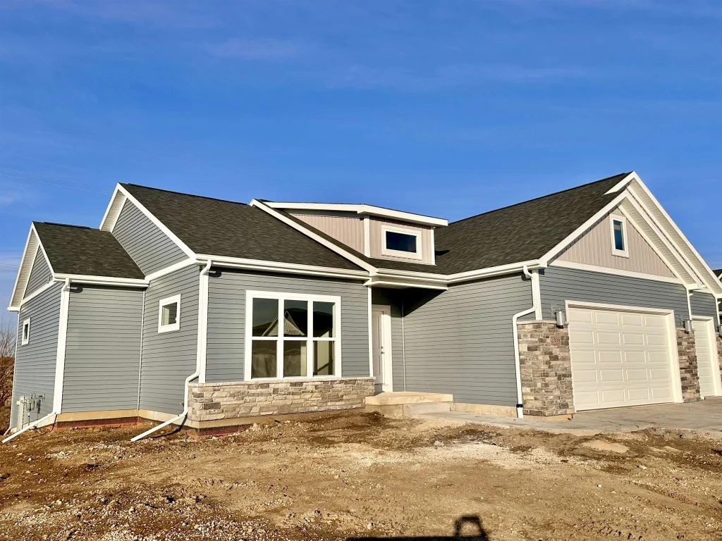 2308 Markens Gate Road, Stoughton