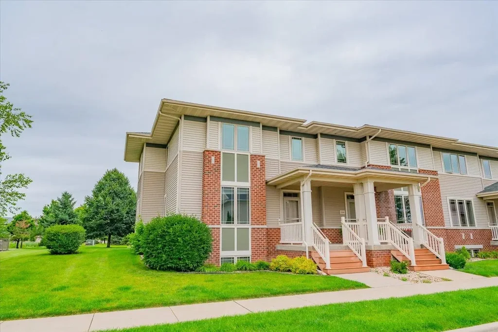 2538 Leopold Way, Sun Prairie