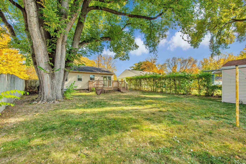 3833 Clover Lane, Madison