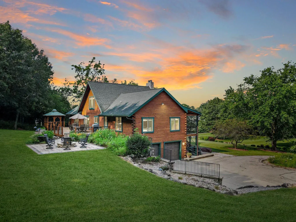 4034 Oak Park Road, Deerfield