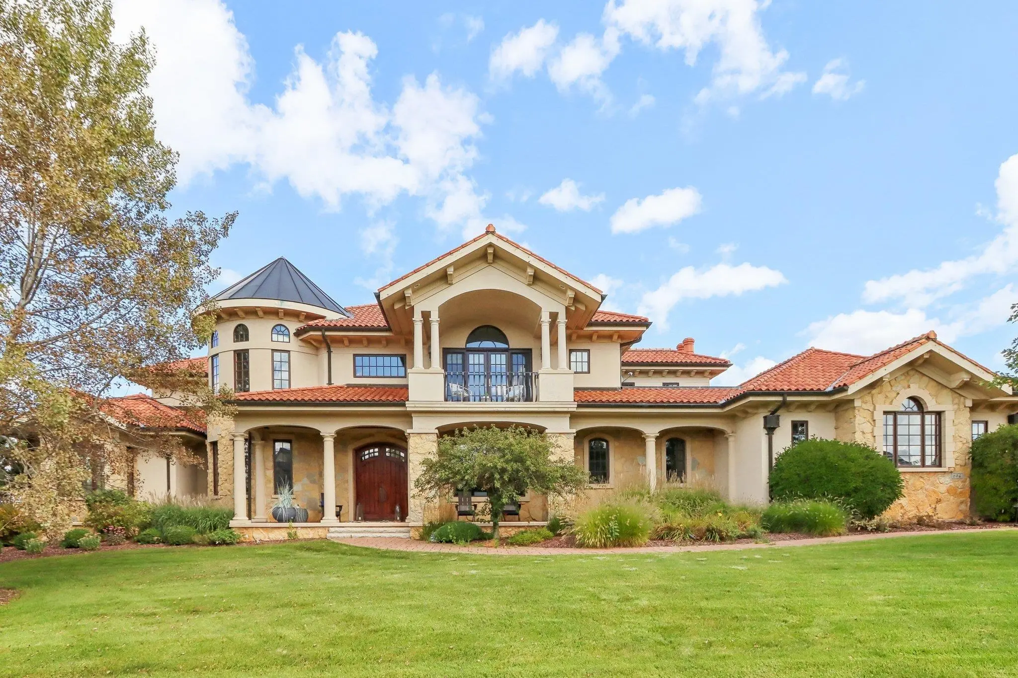 Photo of Listing #1985669