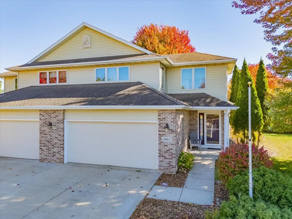 5911 E Open Meadow, McFarland