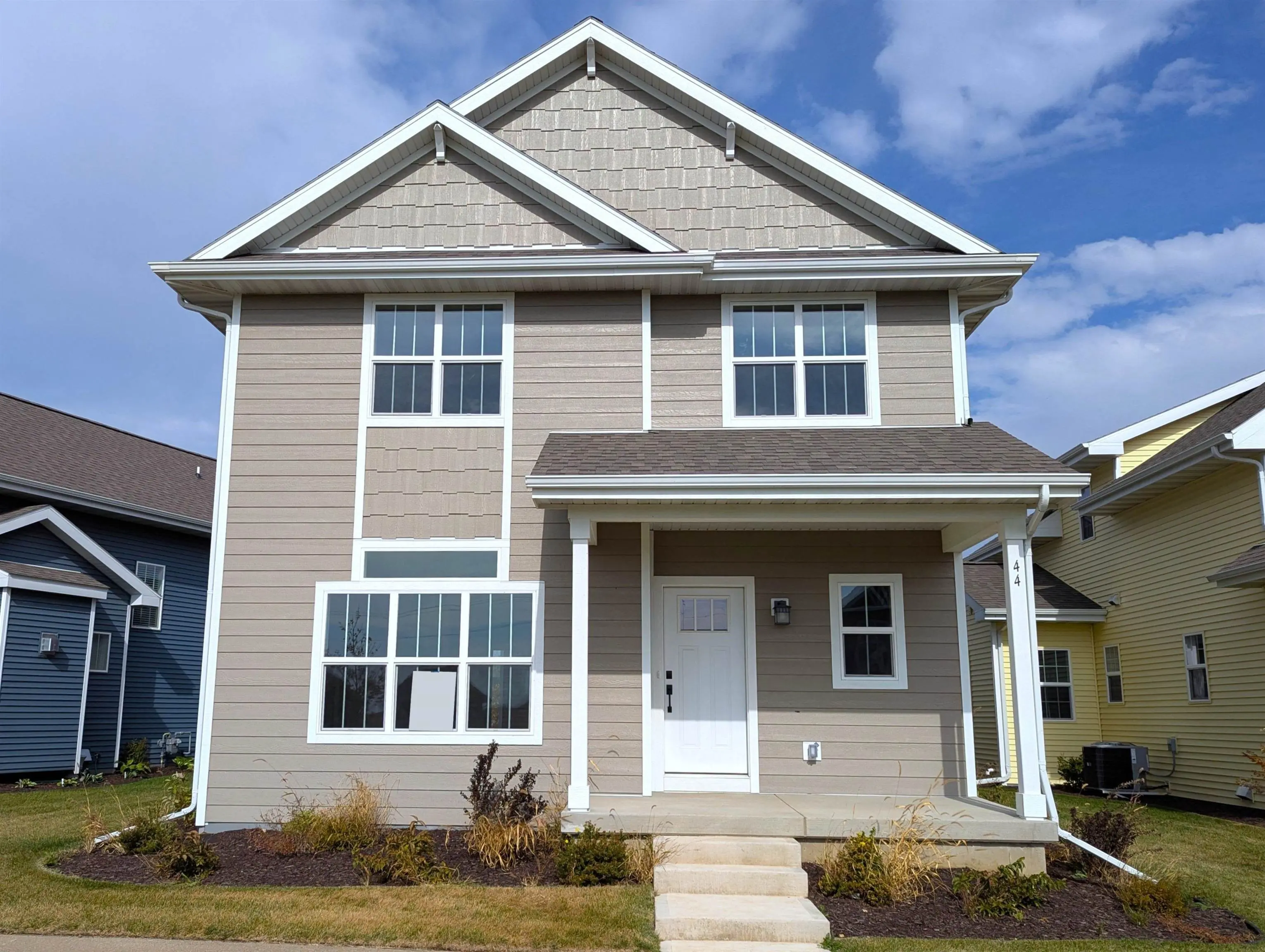 Photo of Listing #1987440