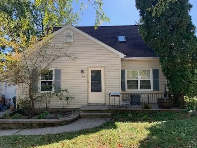 3813 Paunack Avenue, Madison