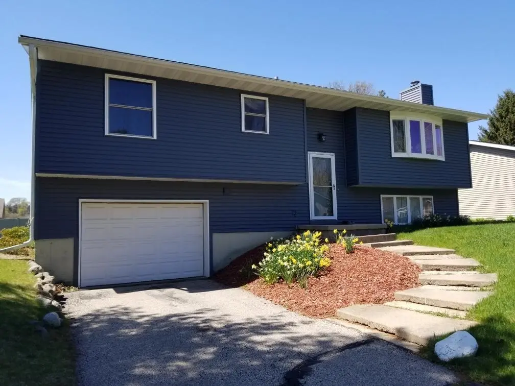 2226 Woodside Drive, Cross Plains