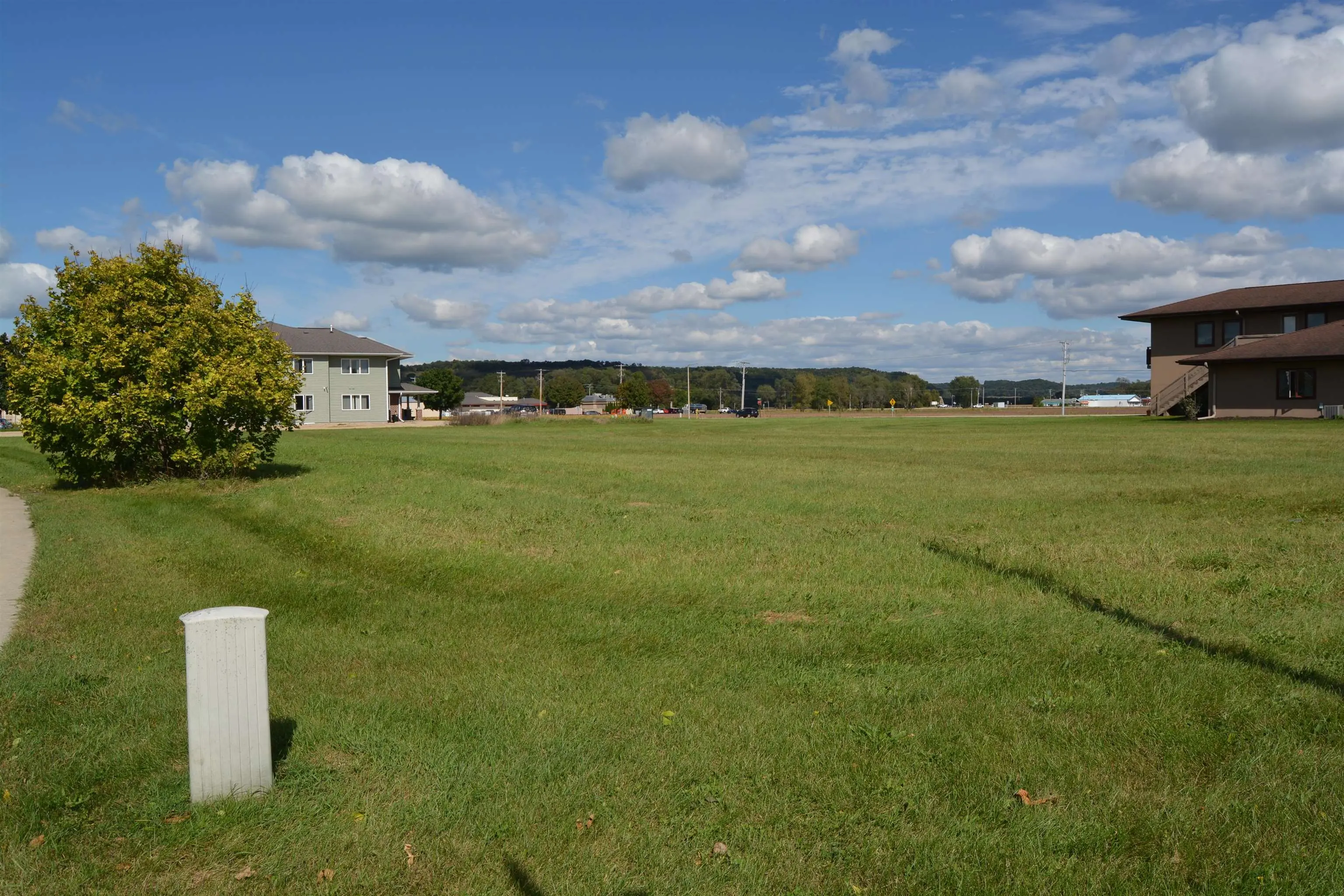 Photo of Listing #1988033