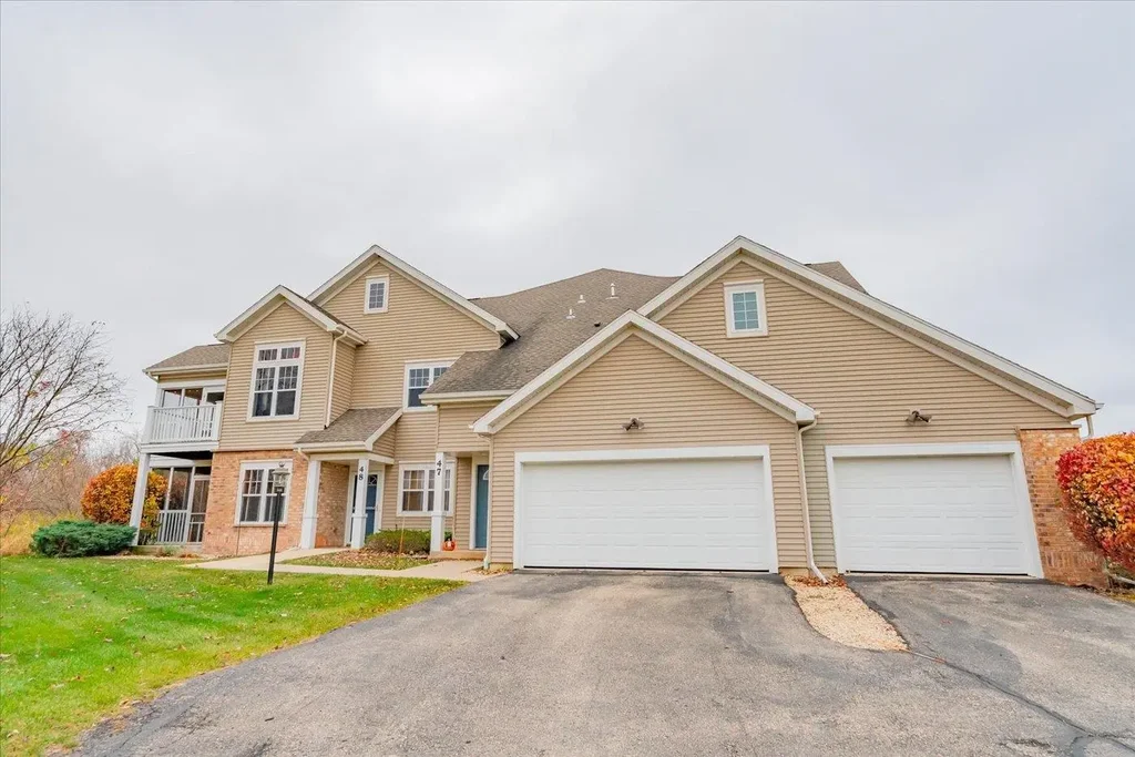 #47 - 45 Corner Stone Way, Fitchburg