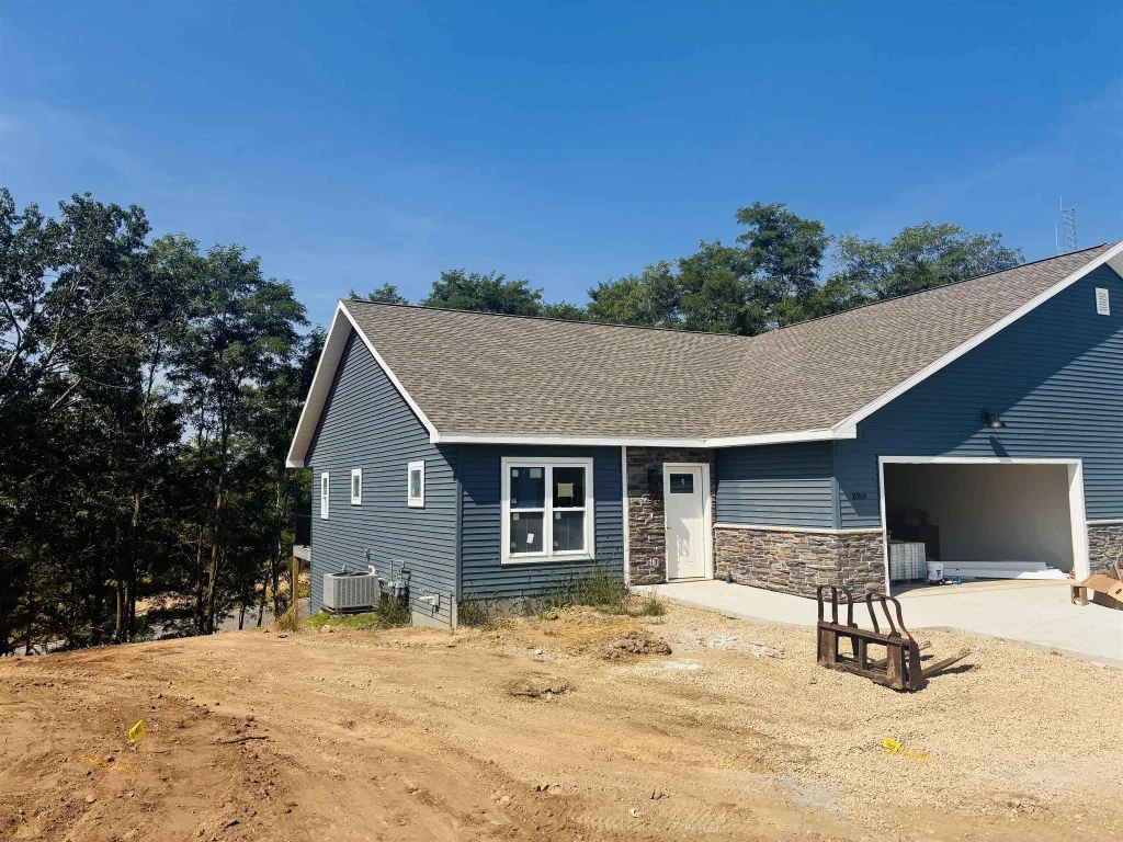 1053 Armida Court, Reedsburg