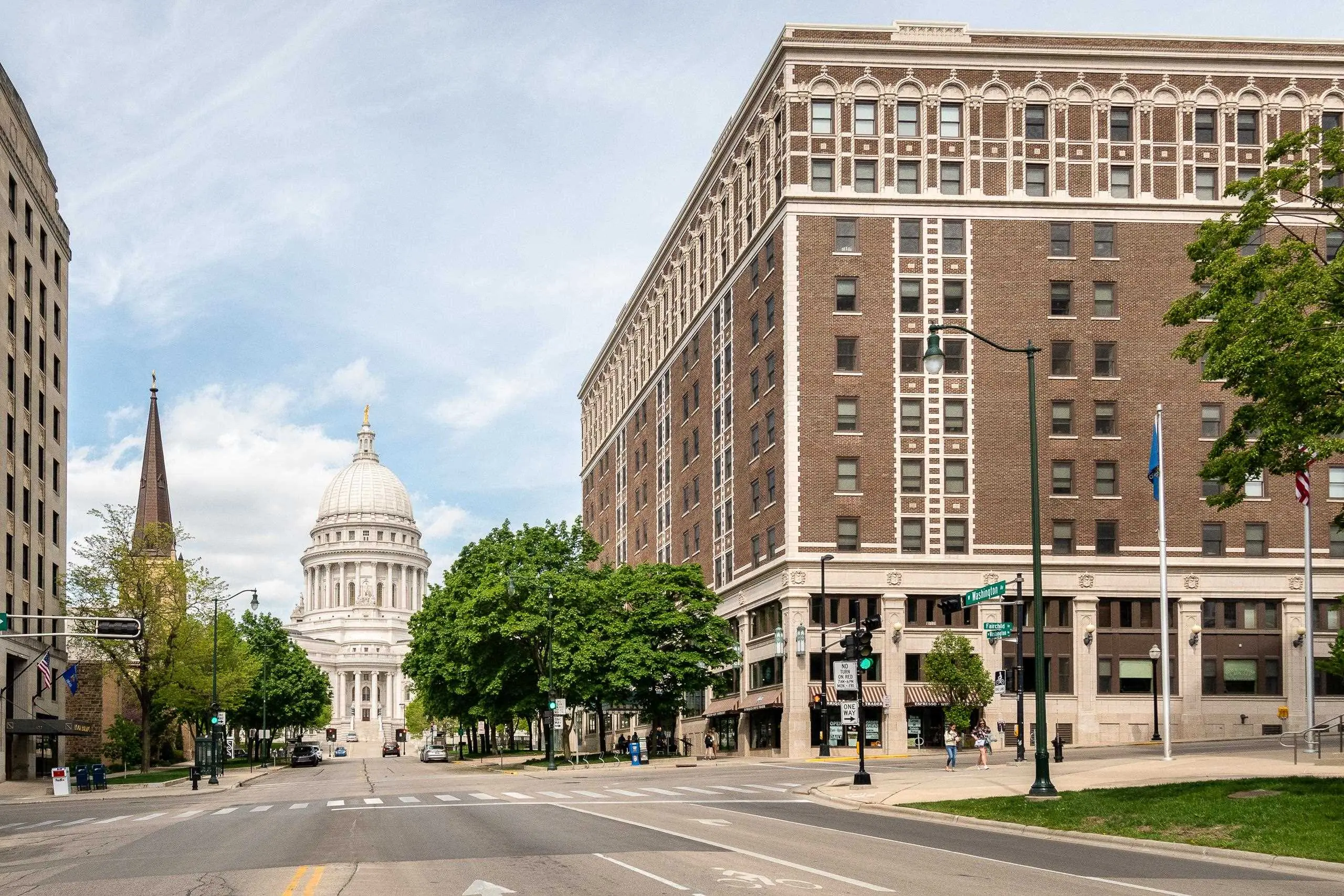 Photo of Listing #1992478