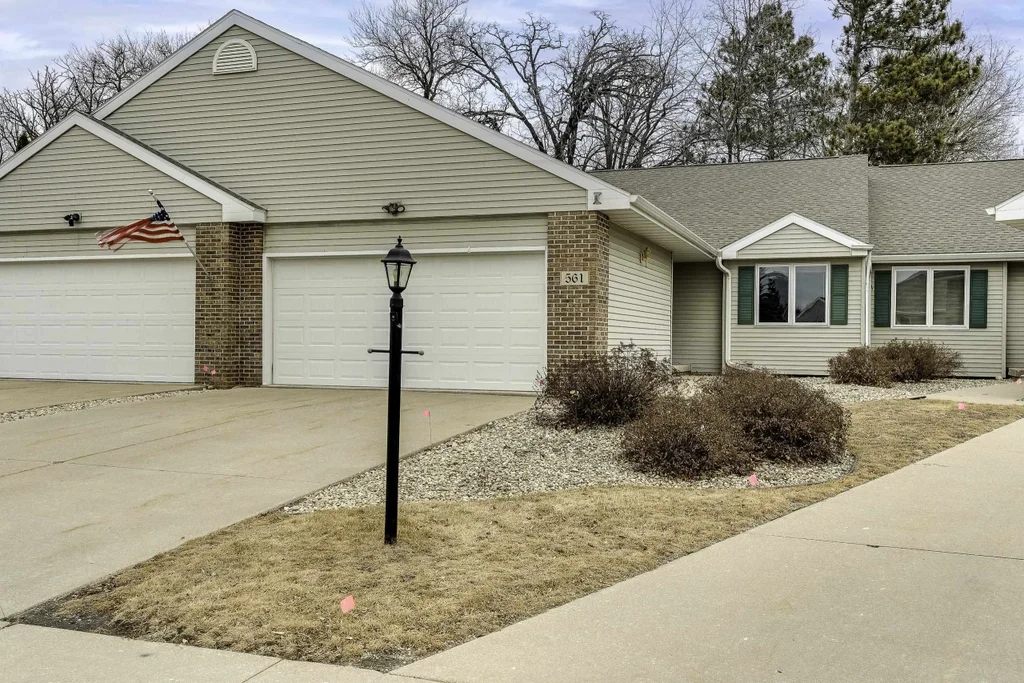 561 Kensington Square, Stoughton