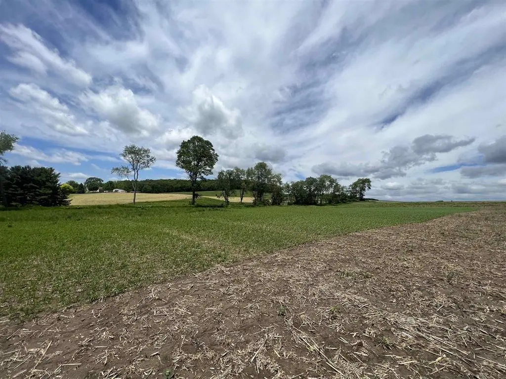 Photo of Listing #1993040