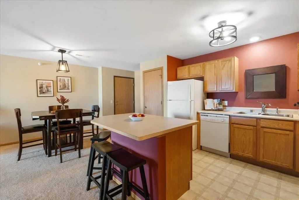 #102 - 704 Herndon Drive, Madison