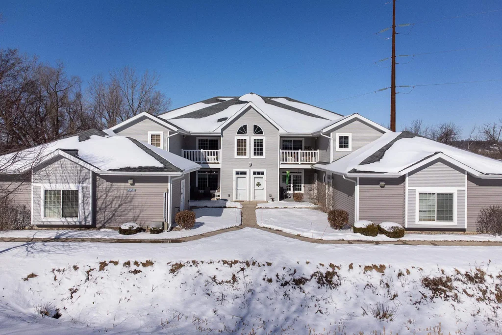 #19 - 5350 Westport Road, Westport