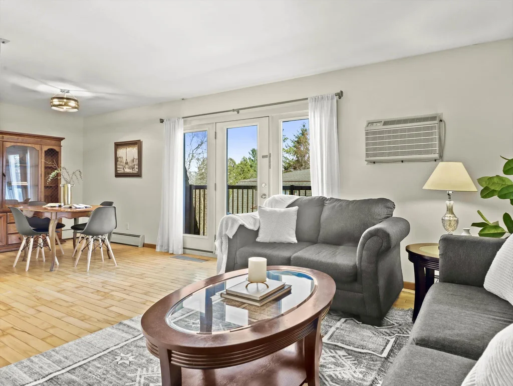 #3 - 1654 Norman Way, Madison