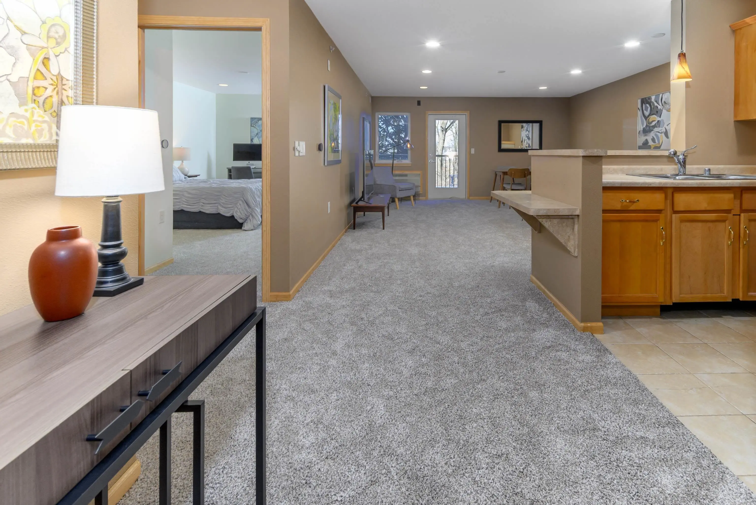 Photo of Listing #1994277