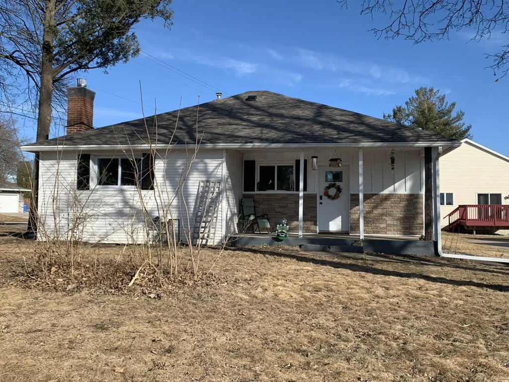 #1 - 7413 Century Place, Middleton