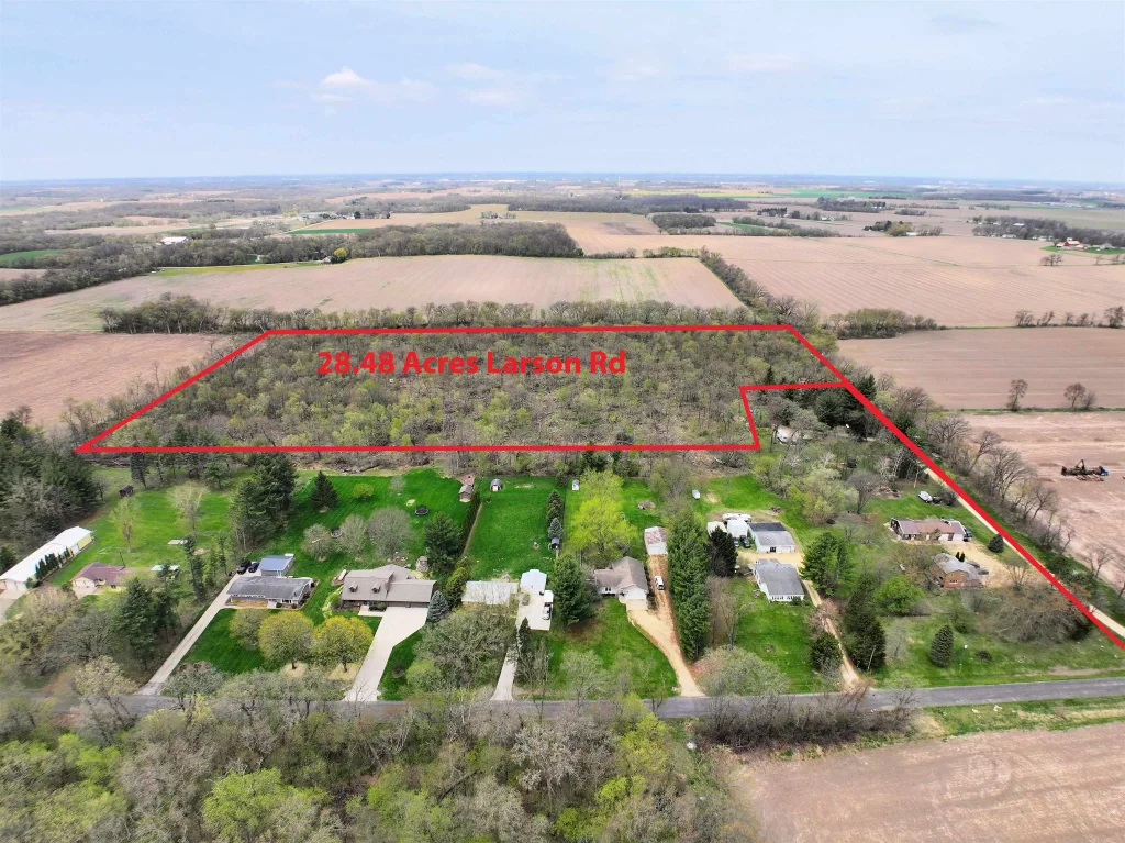 6-5-292 S Larson Road, Clinton