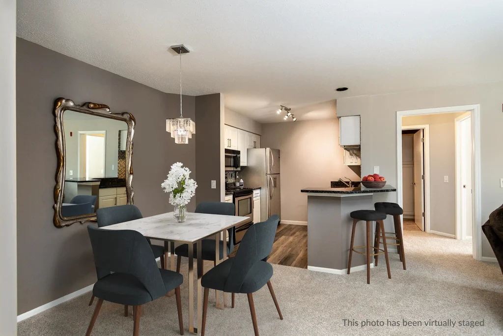 #313 - 8530 Greenway Boulevard, Middleton