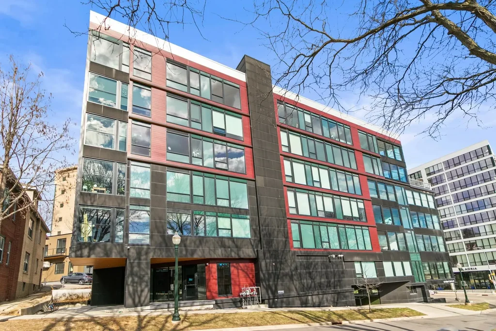 #204 - 211 S Henry Street, Madison