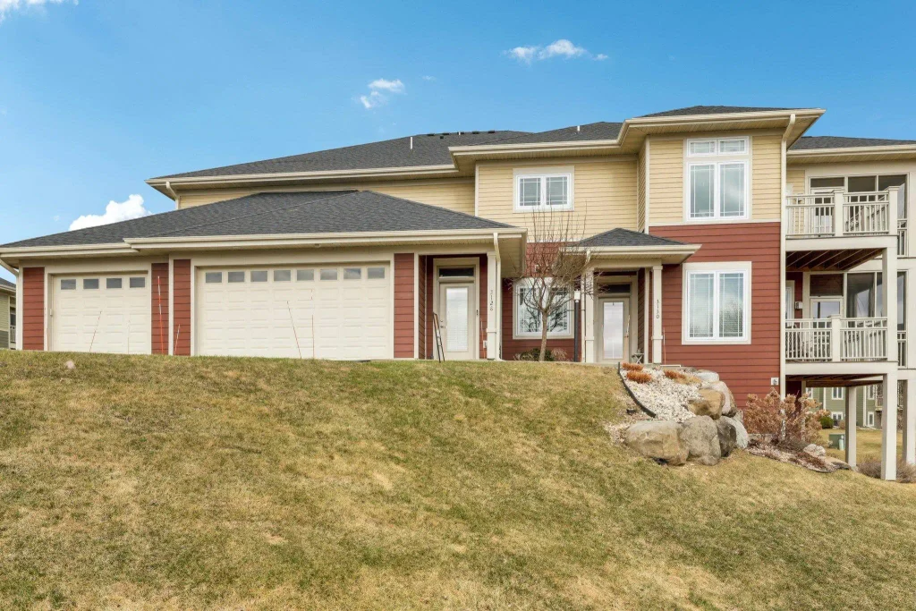 3128 S High Point Road, Madison