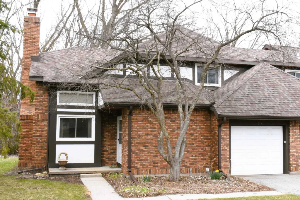 1216 N Gammon Road, Middleton