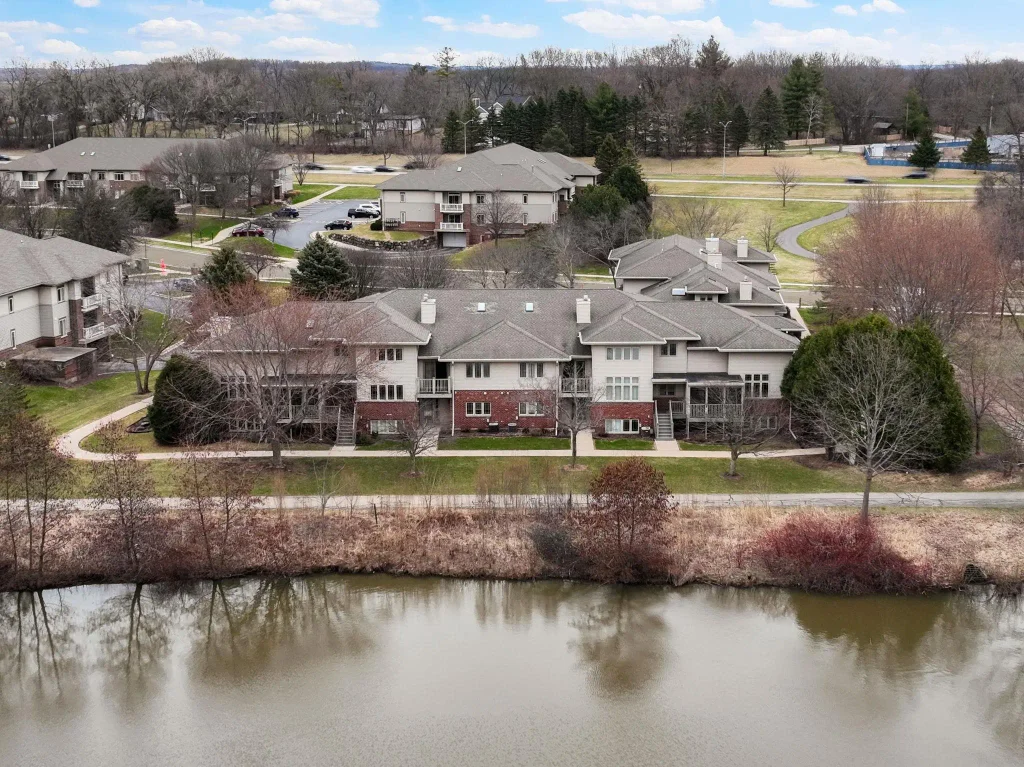 19 Prairie Edge Way, Fitchburg