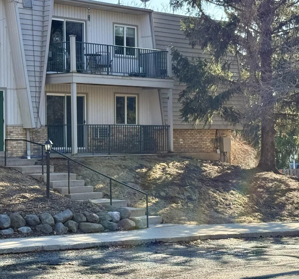 #108 - 4312 Melody Lane, Madison