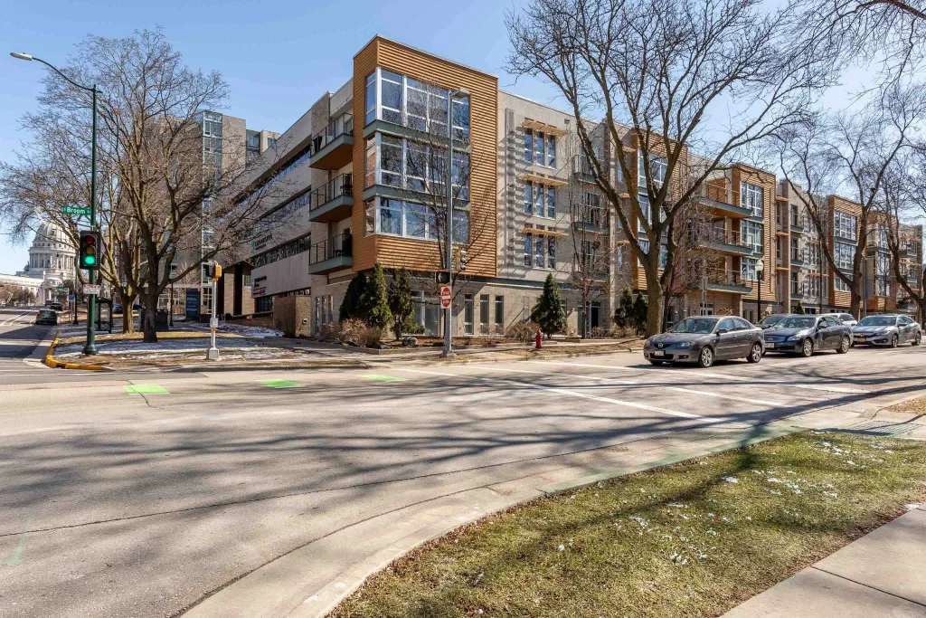 #402 - 15 S Broom Street, Madison