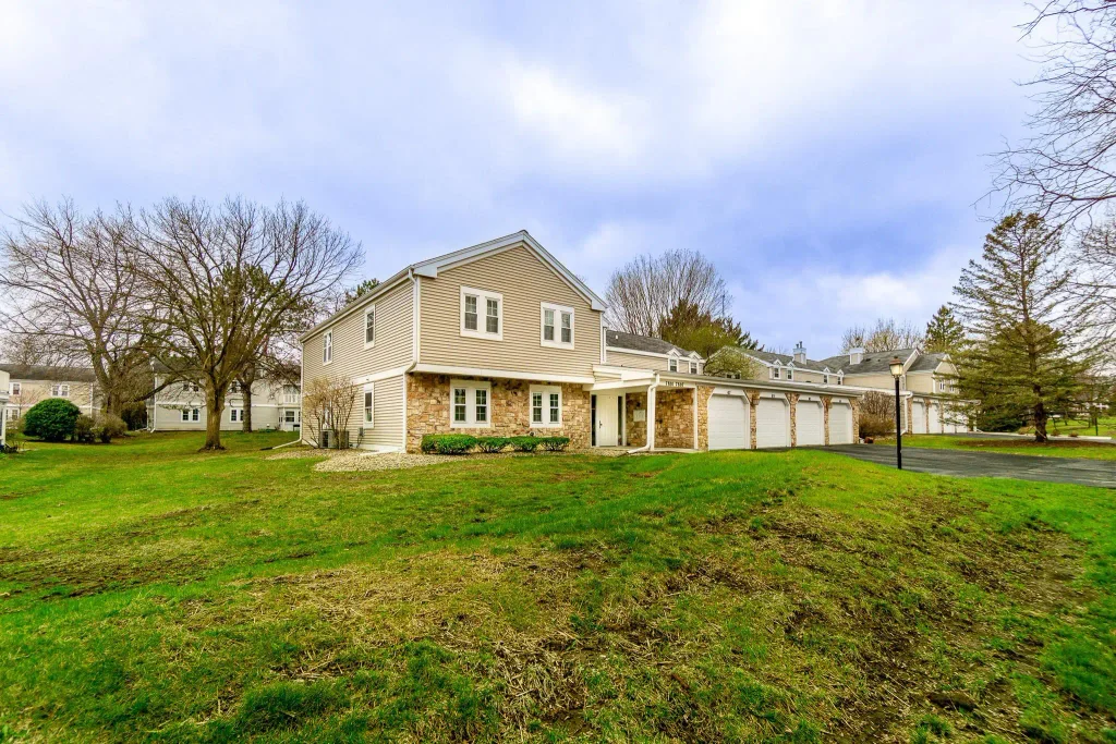 7801 Tree Lane, Madison