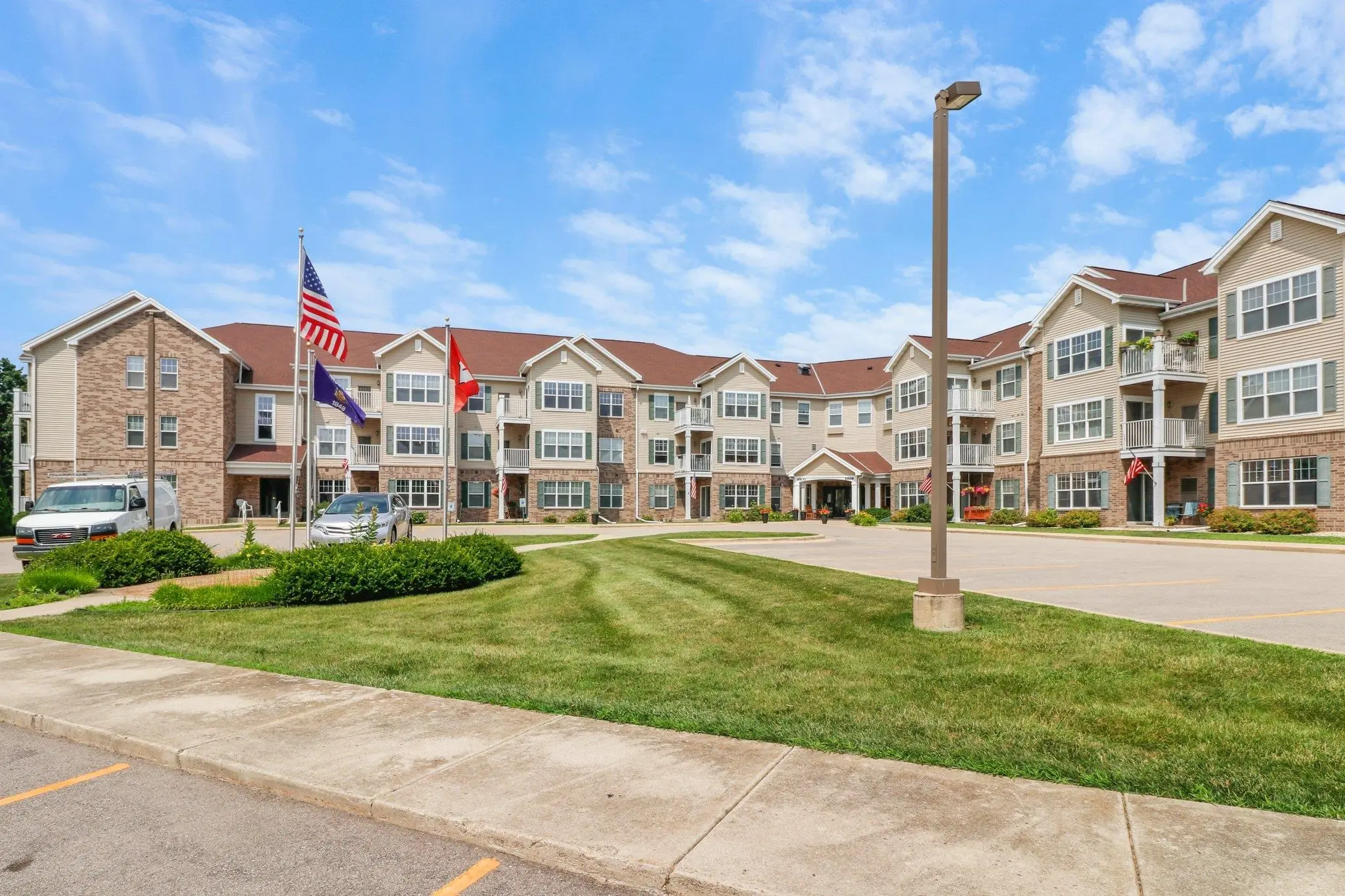 Photo of Listing #1997431