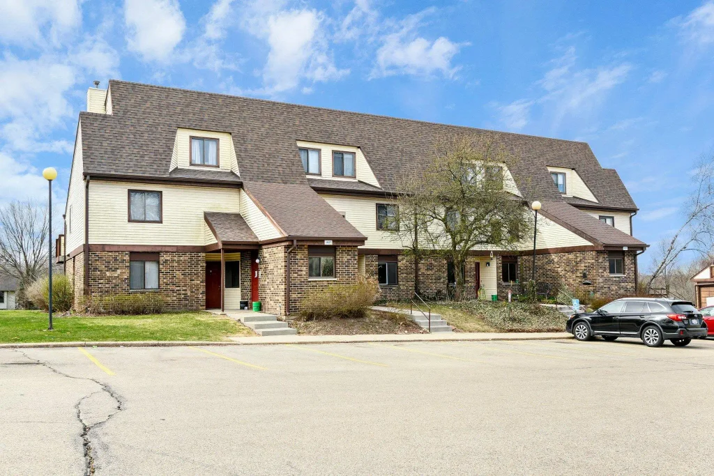 #a - 1027 S Sunnyvale Lane, Madison