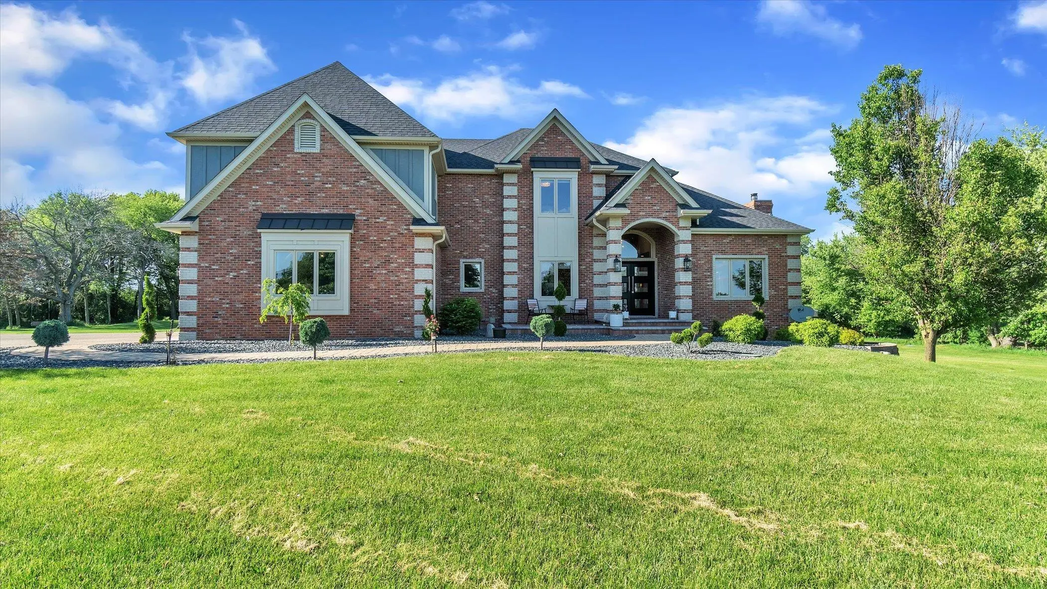 Photo of Listing #1997581