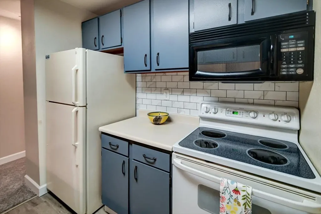 #204 - 5325 Brody Drive, Madison