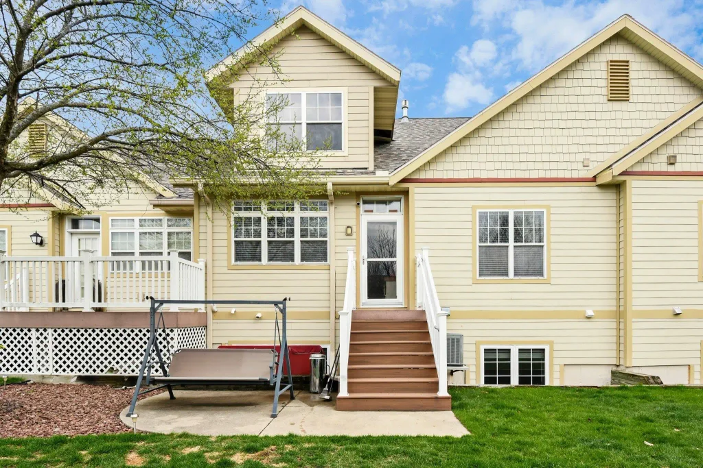 1226 School Street, Sun Prairie