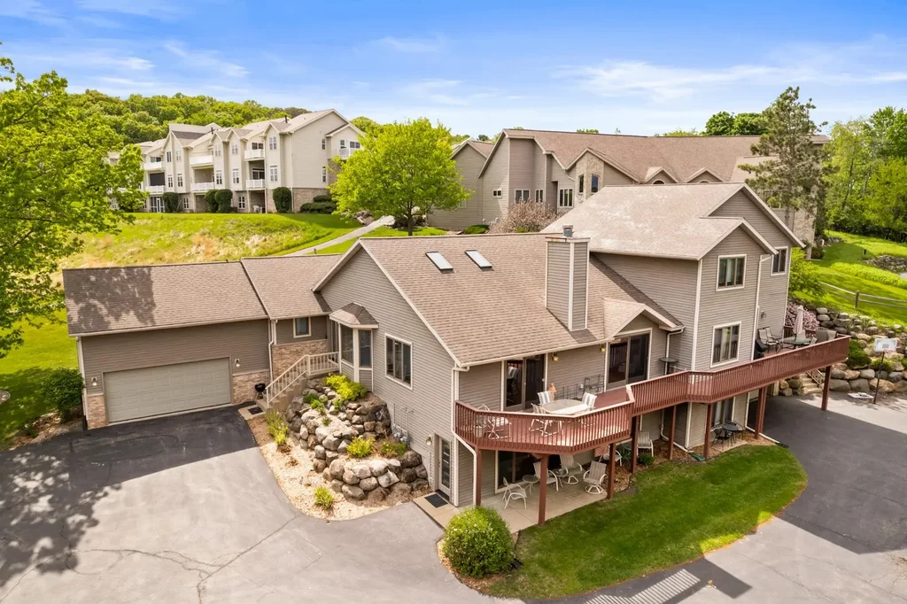 N2783 Summerville Park Road, Lodi