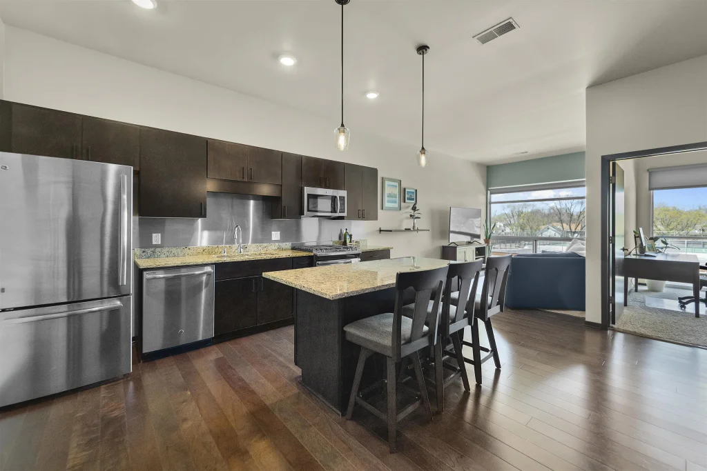 #310 - 819 E Mifflin Street, Madison