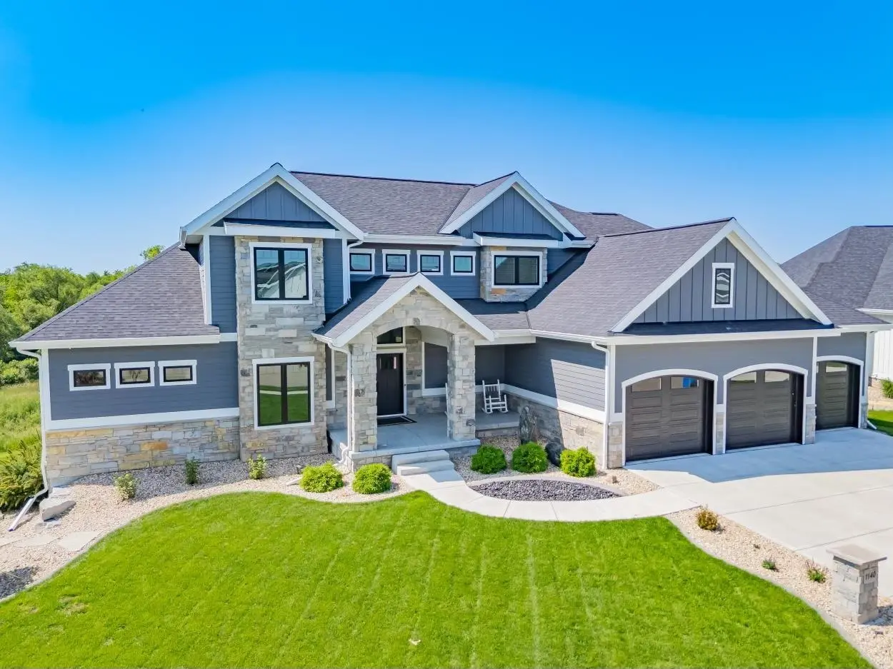 Photo of Listing #2000105