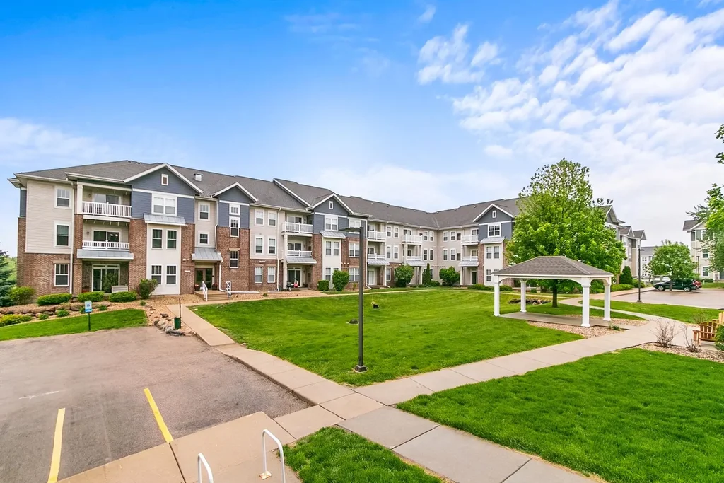#208 - 3848 Maple Grove Drive, Madison