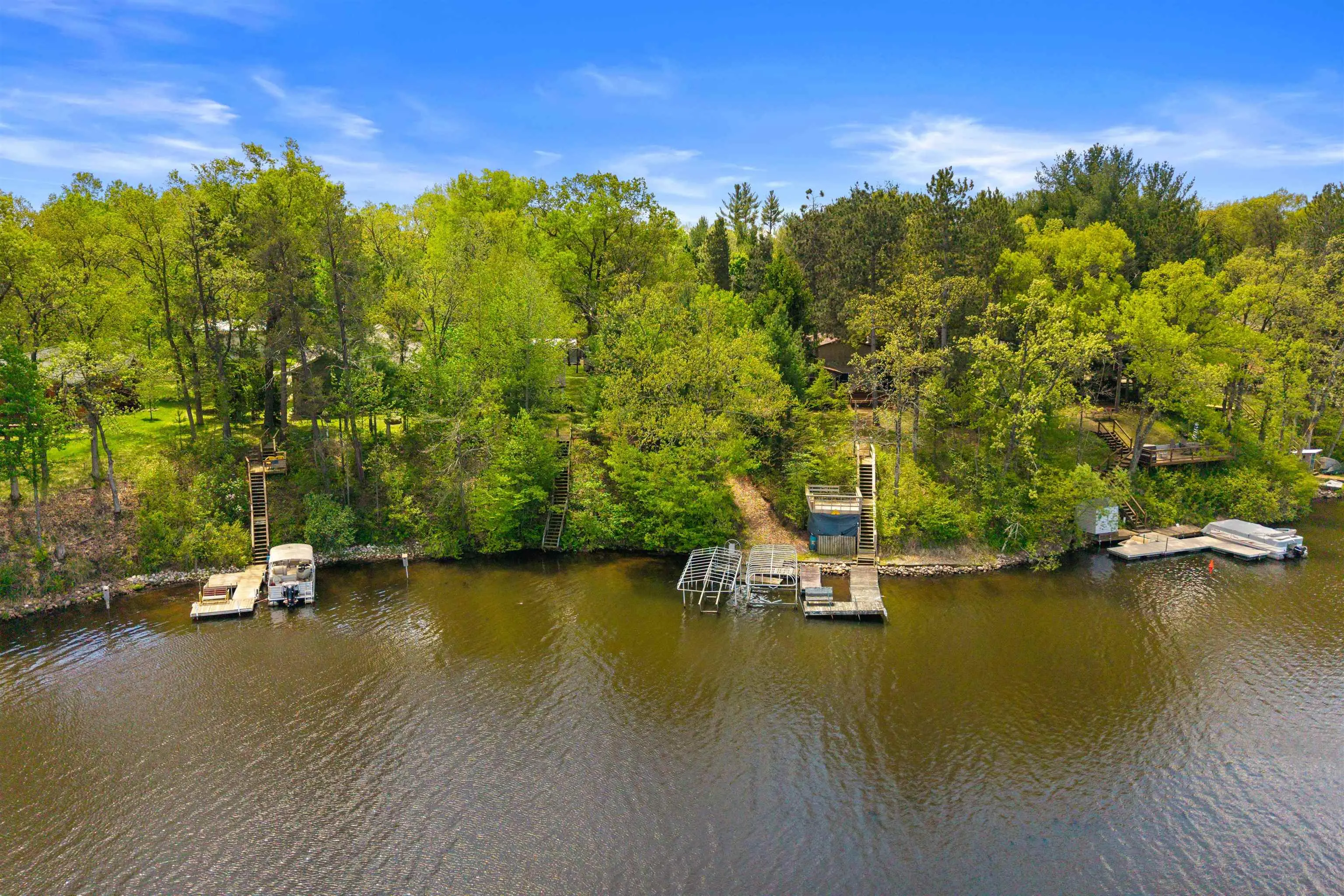 Photo of Listing #2000357